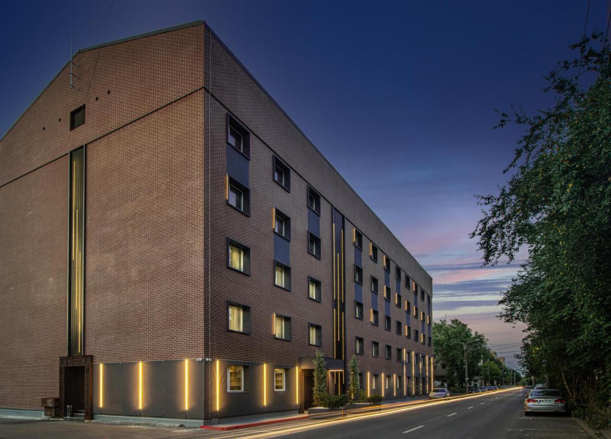 Campeador Inn Cluj-Napoca Exteriör bild