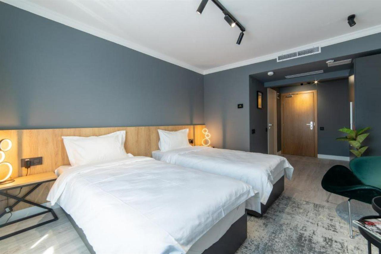 Campeador Inn Cluj-Napoca Exteriör bild